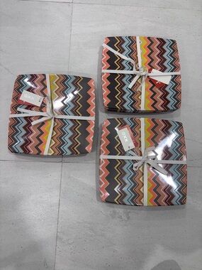 Missoni Zigzag Patterned Square Plates - set of 12